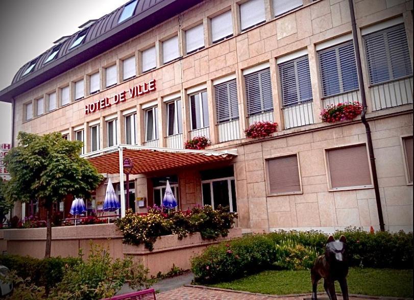 Hotel De Ville Du Sentier Le Sentier Екстериор снимка